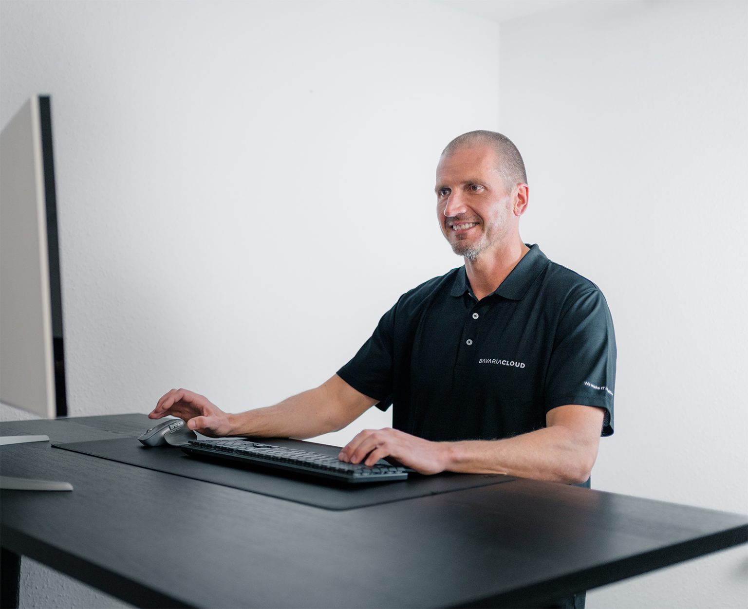 Daniel Weiß: IT-Infrastruktur Experte und Consultant für Server und Netzwerktechnik bei VALEO IT GmbH | Teil der BavariaCloud GmbH
