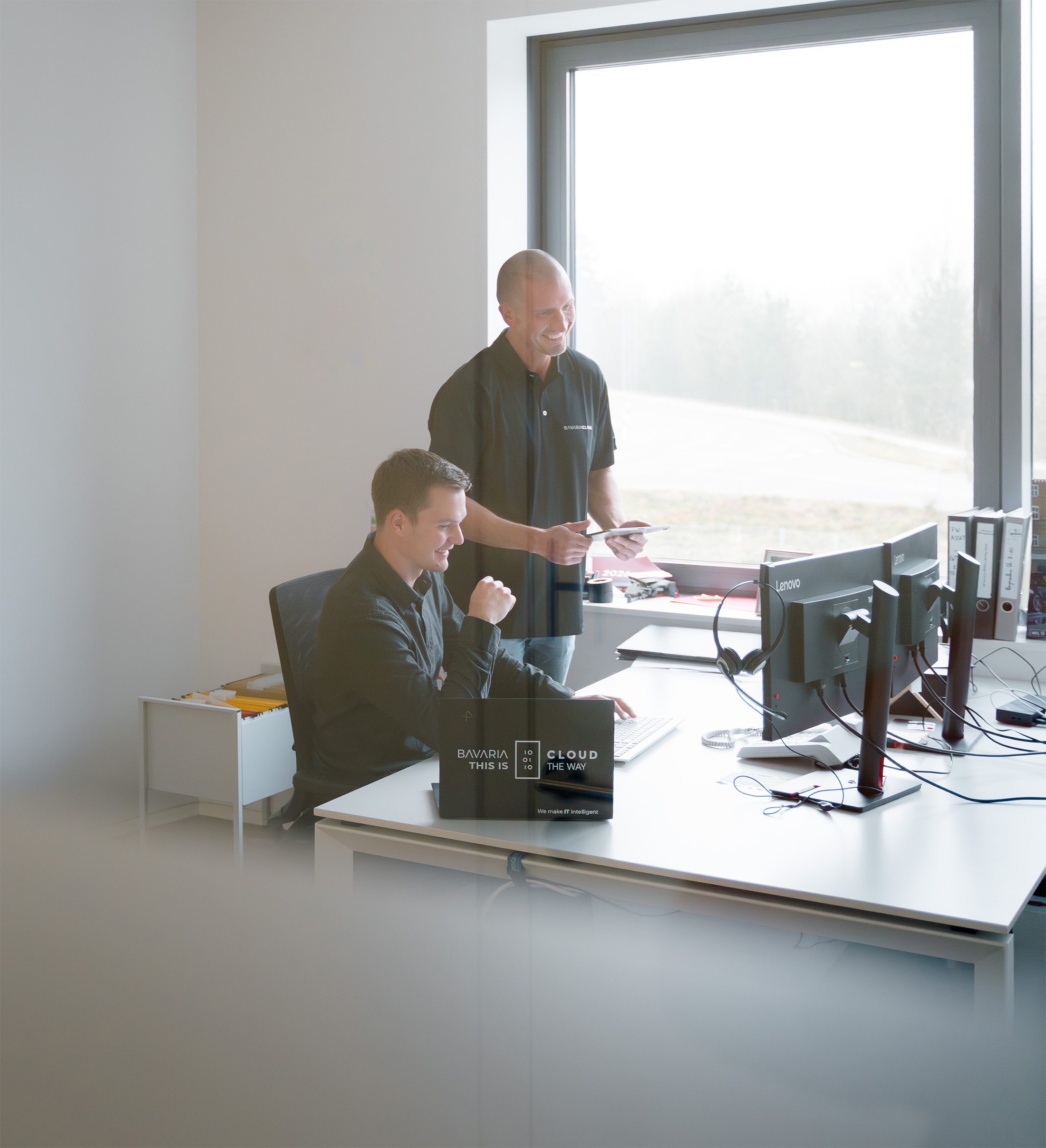 VALEO IT Berater analysiert IT-Infrastruktur für Cloud-Migration-Strategie